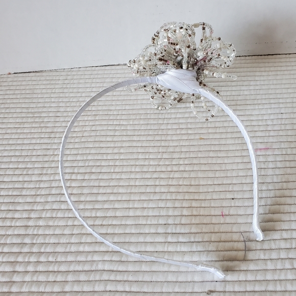 3 Fascinator Lot 1 glasses Feathers Headband Wedding Party Pink Cream Grey Black - Picture 5 of 9